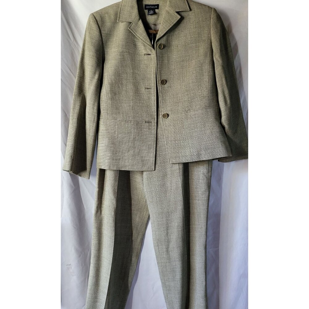 Ann Taylor Size 6 Women's Suit Wool Blend Lined Sage Gray Blazer and Pant Career